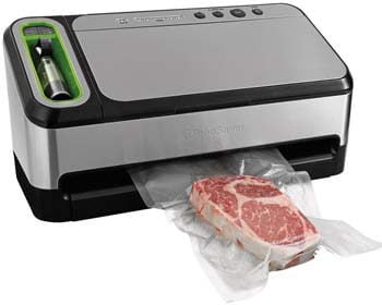 4. FoodSaver V4840 2-in-1 Vacuum Sealer Machine